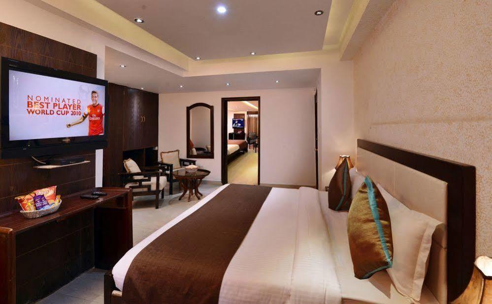 Ashiana Regency Hotel Shimla Exterior foto